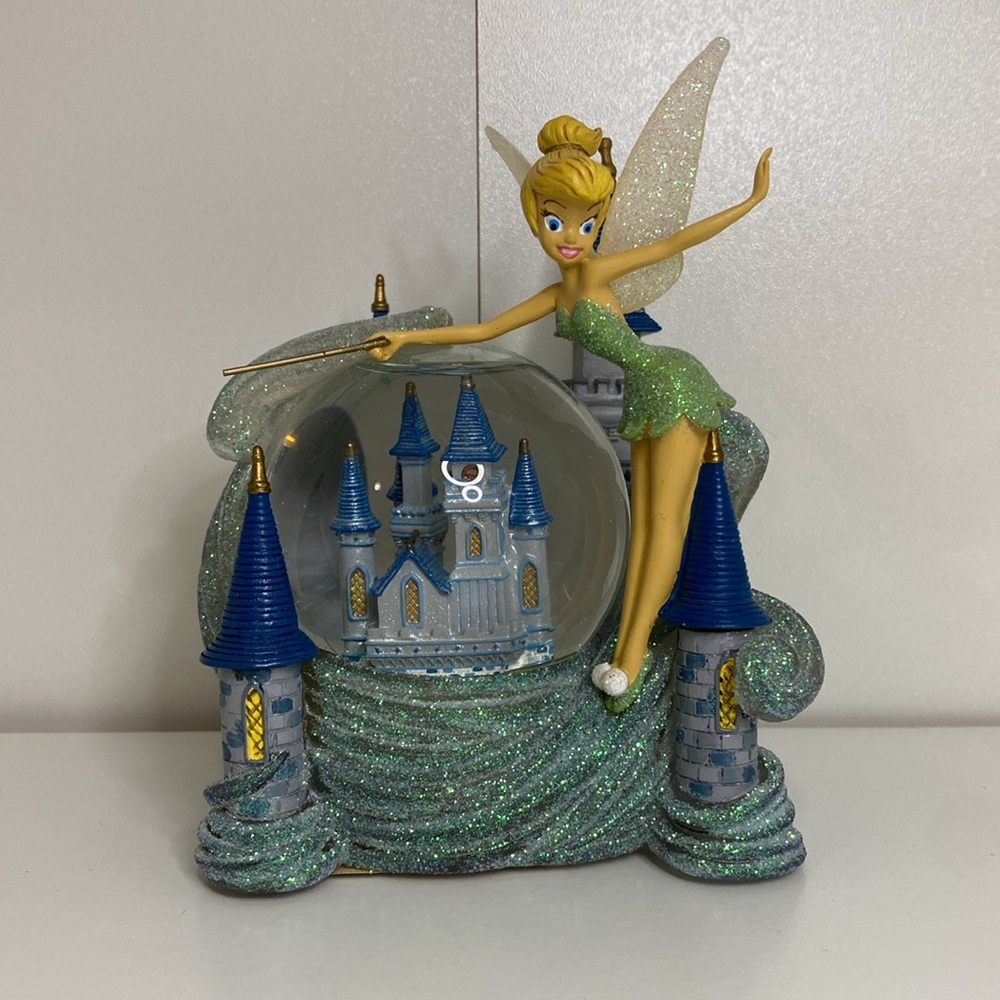 🧚 Disney Parks Authentic Original Tinkerbell 🪄Cinderella’s Castle water globe